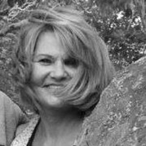 Meet your Posher, Paula